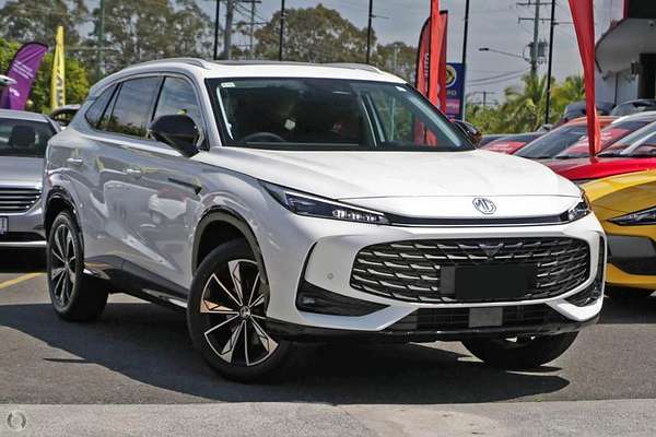 2025 MG HS Super Hybrid Essence AS33P