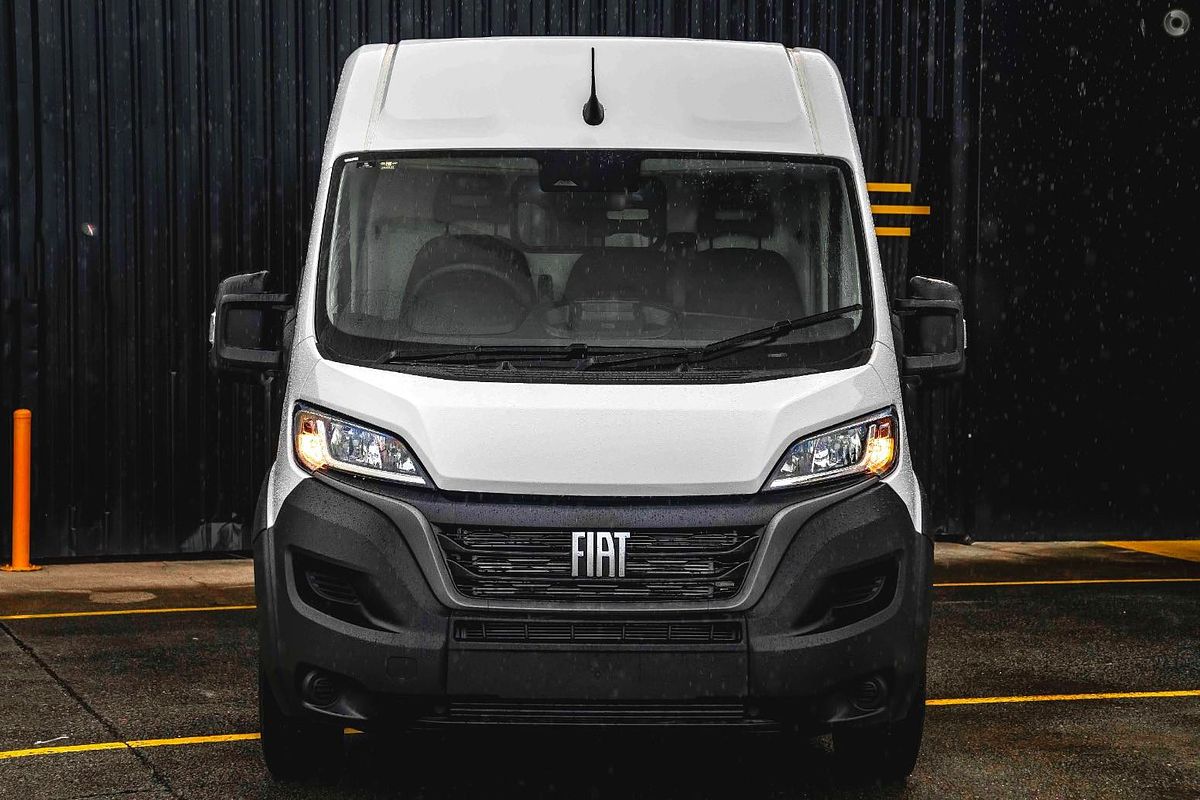 2024 Fiat Ducato Series 9 LWB Mid Roof