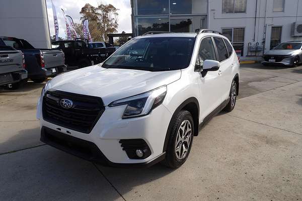 2022 Subaru Forester 2.5i S5