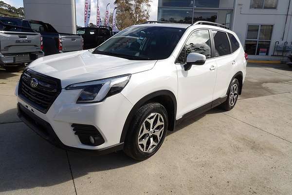 2022 Subaru Forester 2.5i S5