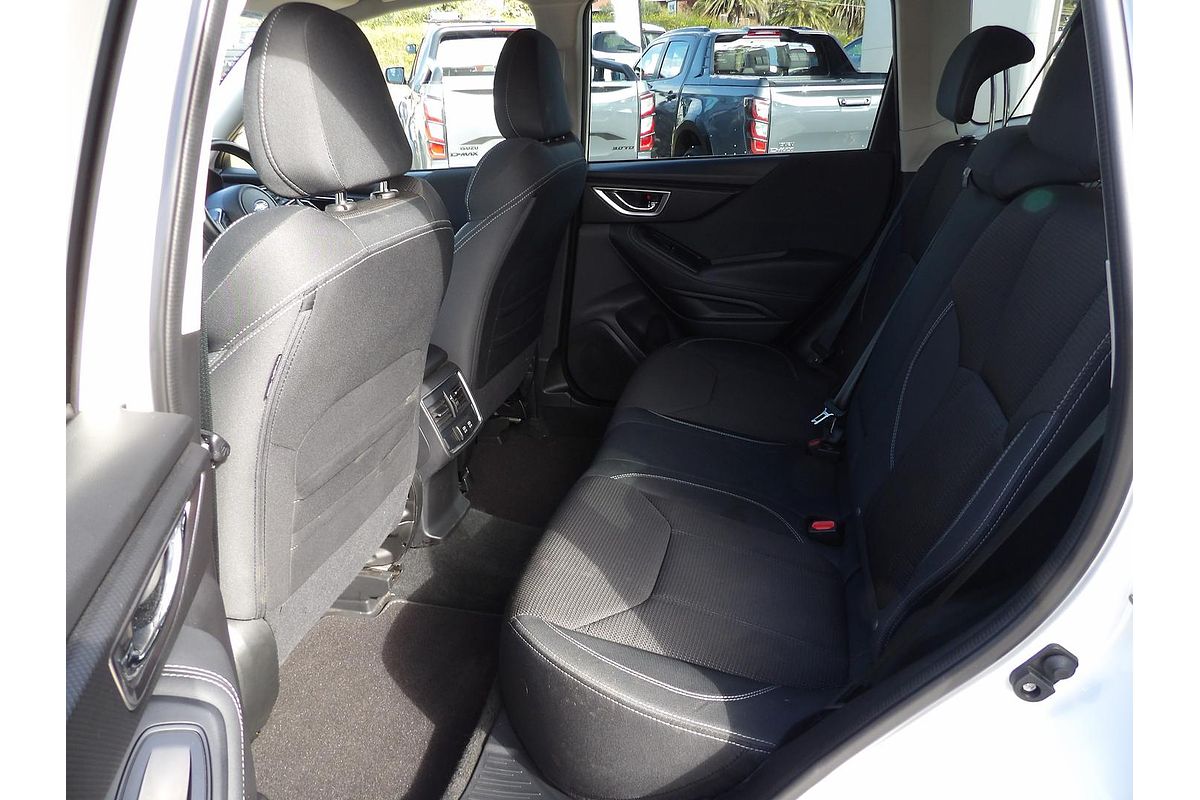2022 Subaru Forester 2.5i S5