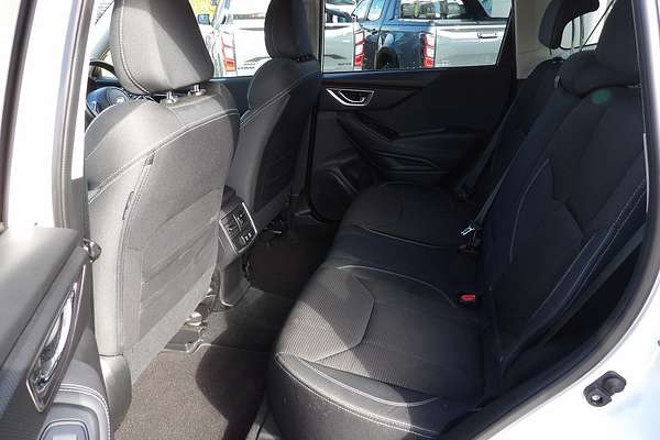 2022 Subaru Forester 2.5i S5