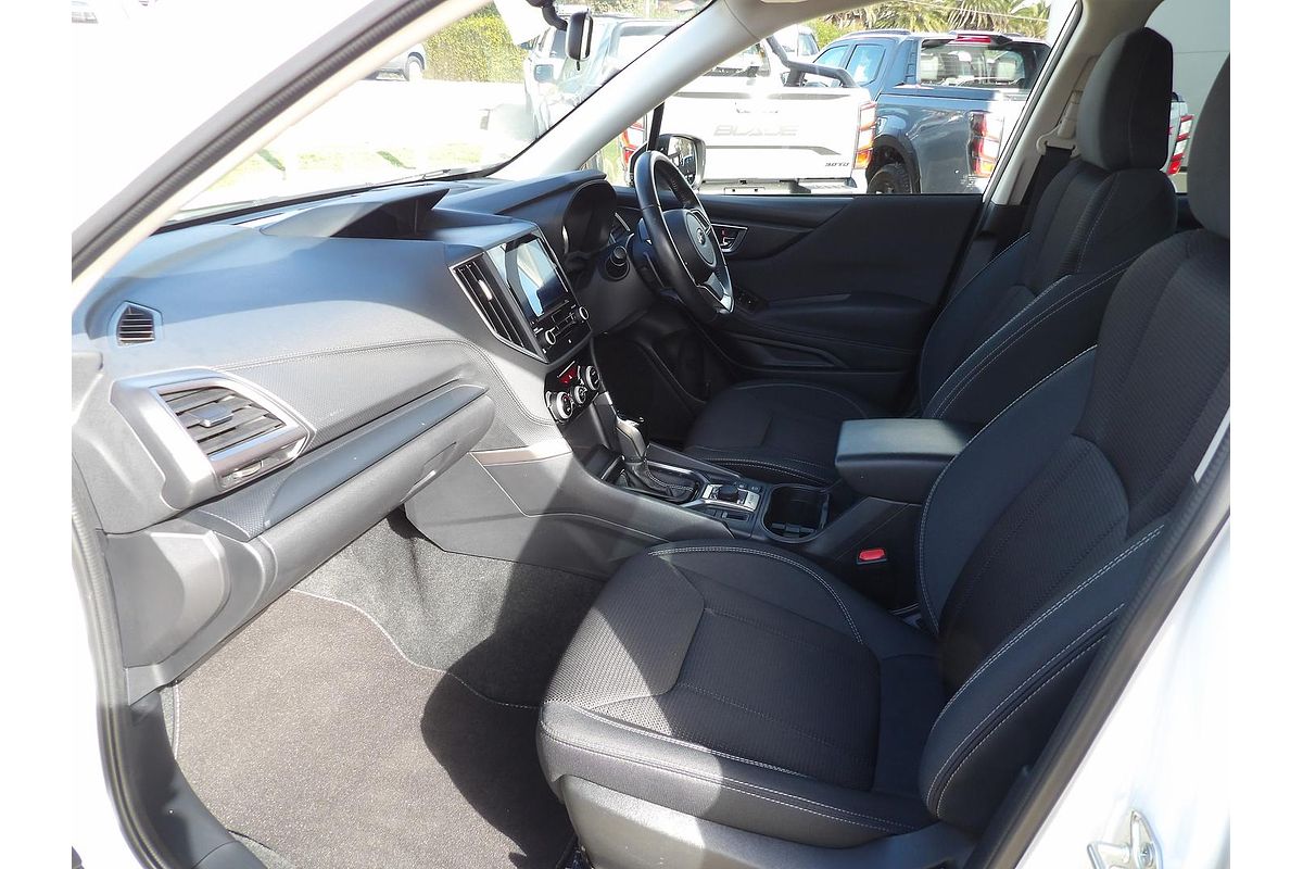 2022 Subaru Forester 2.5i S5
