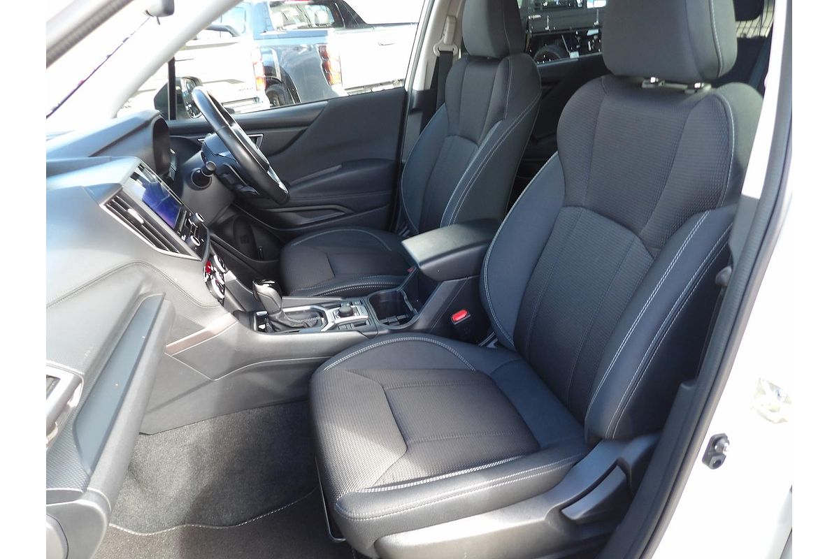 2022 Subaru Forester 2.5i S5