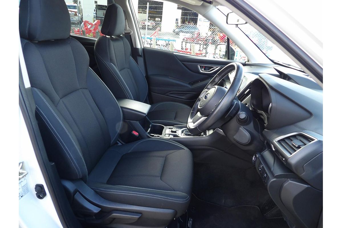 2022 Subaru Forester 2.5i S5