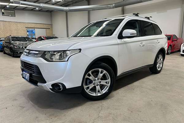 2014 Mitsubishi Outlander LS ZJ