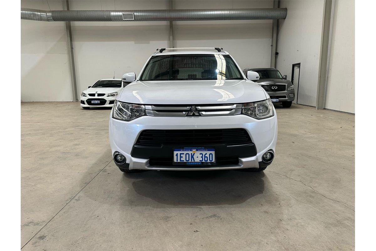 2014 Mitsubishi Outlander LS ZJ