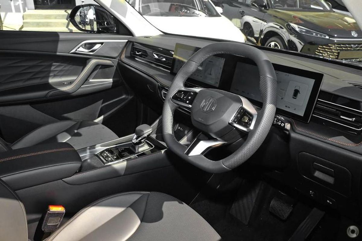 2025 MG HS Hybrid+ Essence AS33H