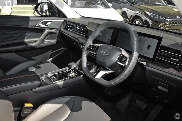 2025 MG HS Hybrid+ Essence AS33H