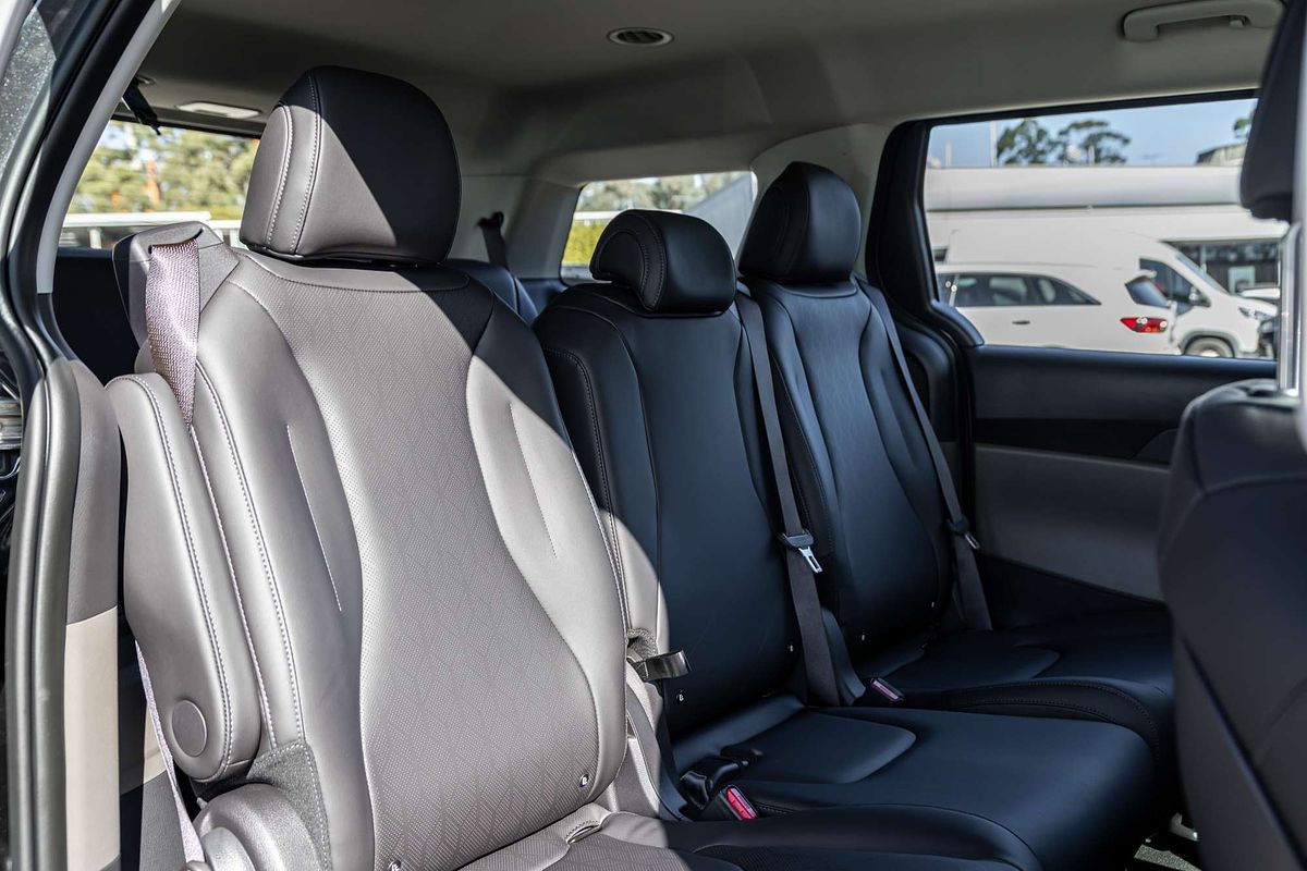 2025 Kia Carnival Sport KA4 PE