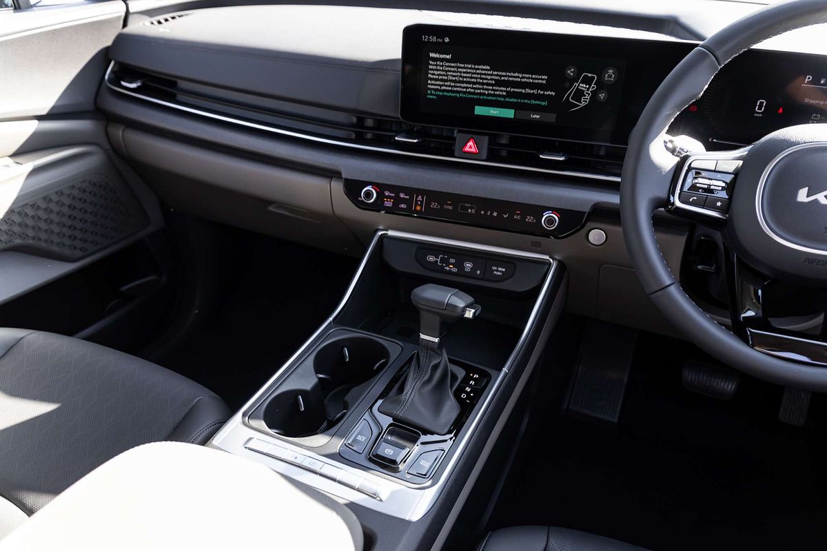 2025 Kia Carnival Sport KA4 PE
