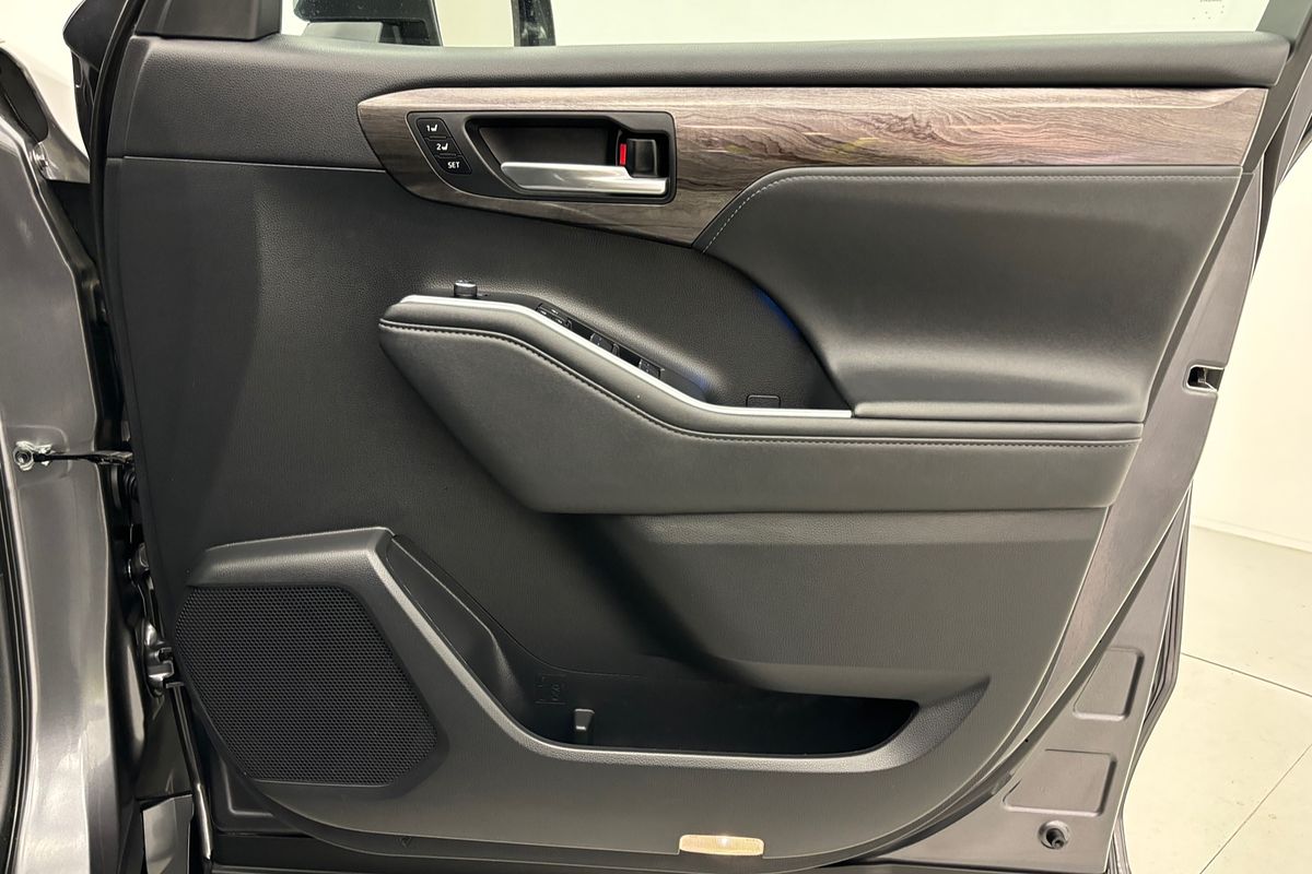 2021 Toyota Kluger Grande AXUH78R