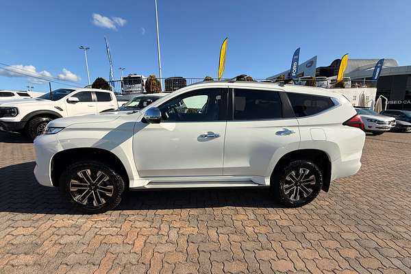 2022 Mitsubishi Pajero Sport Exceed QF
