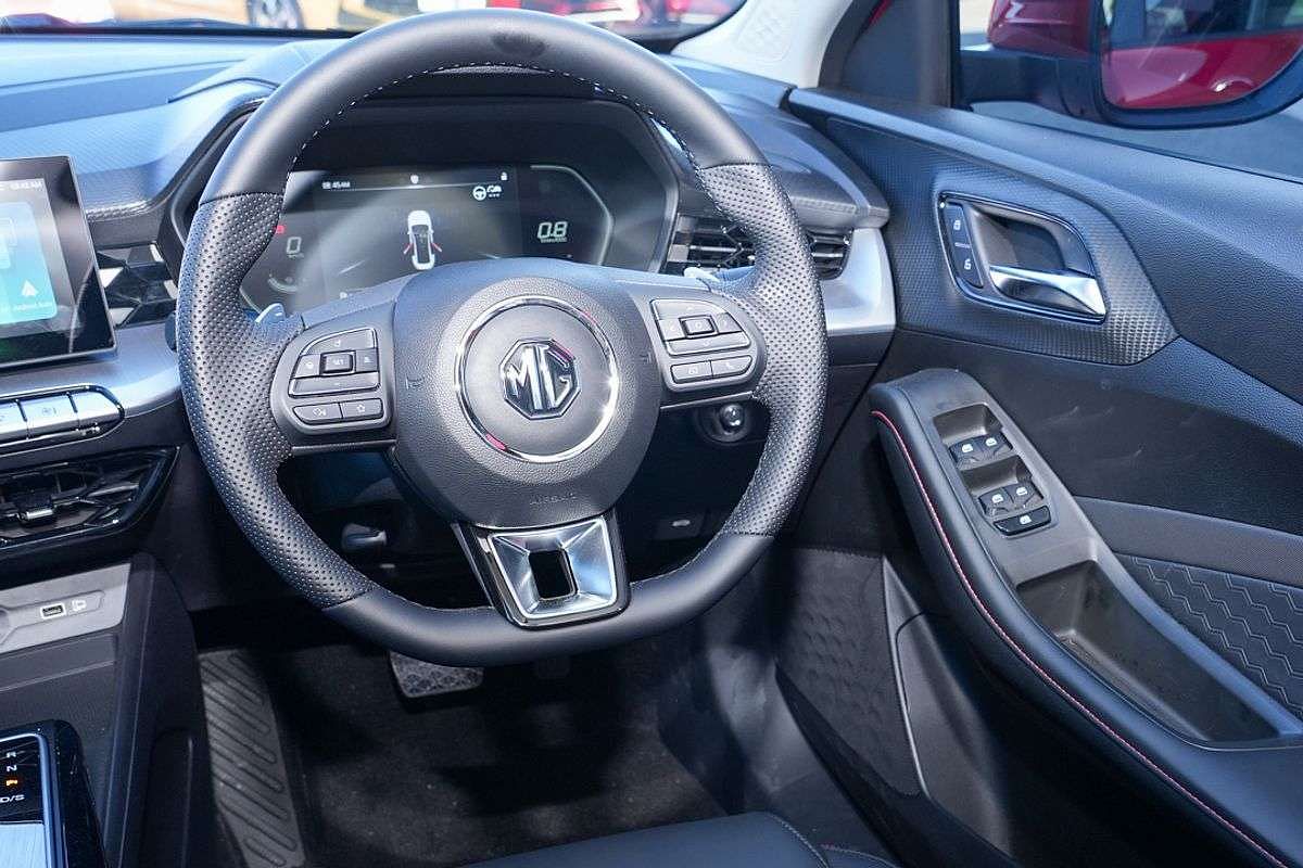 2025 MG MG5 Essence