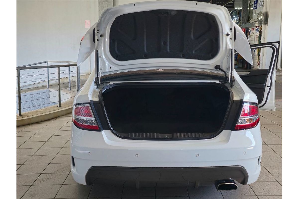FPV FG F6 4.0L T6 TURBO MPFI 6 SP AUTO SEQ SPORTSHIFT 4D SEDAN 