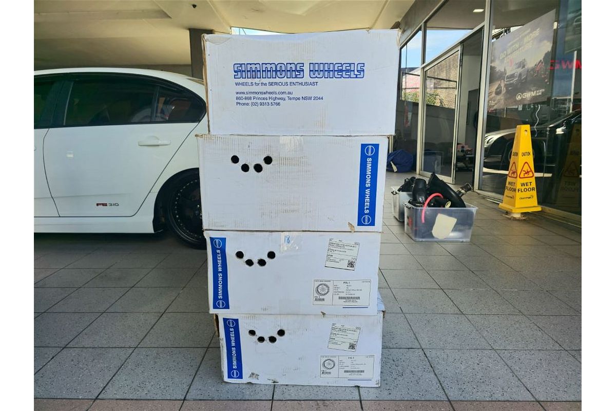 FPV FG F6 4.0L T6 TURBO MPFI 6 SP AUTO SEQ SPORTSHIFT 4D SEDAN 