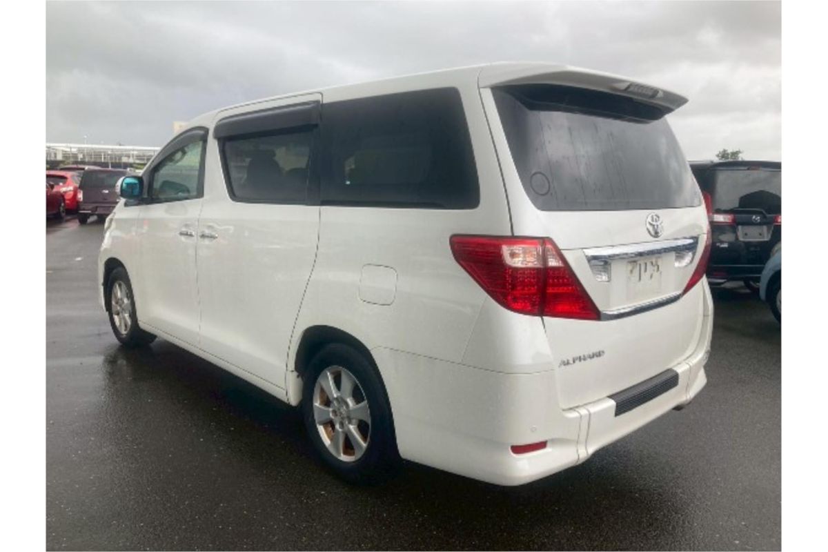 2011 Toyota Alphard Welcab
