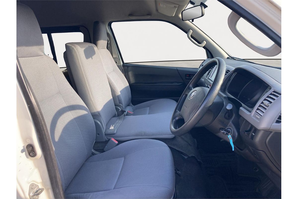 2007 Toyota Hiace Welcab
