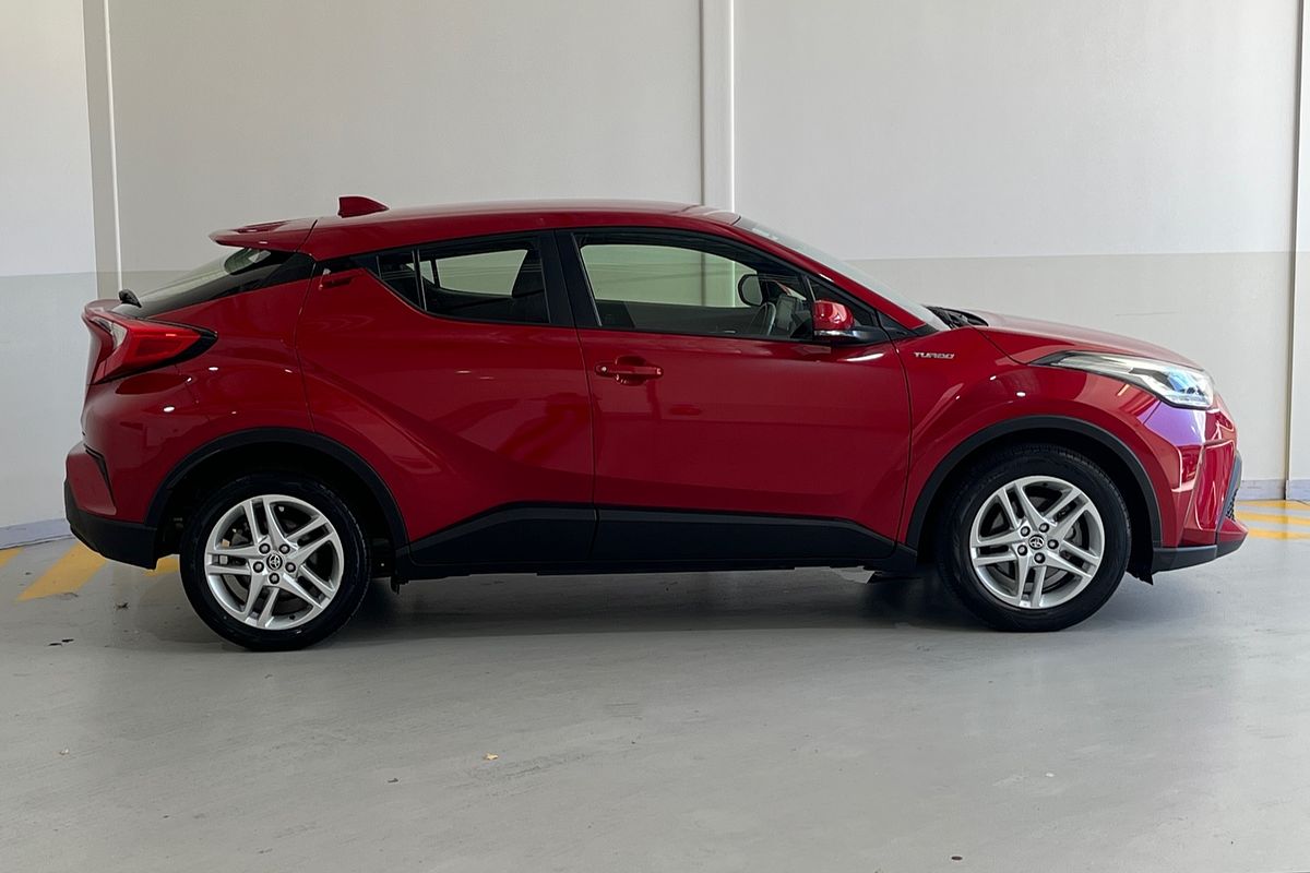 2020 Toyota C-HR NGX10R