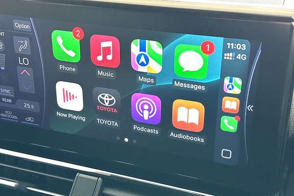 2024 Toyota Landcruiser Sahara FJA300R