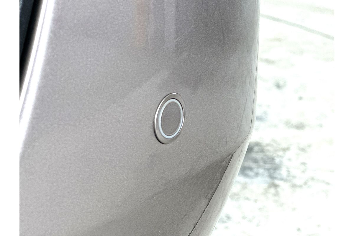 2024 Toyota Landcruiser Sahara FJA300R