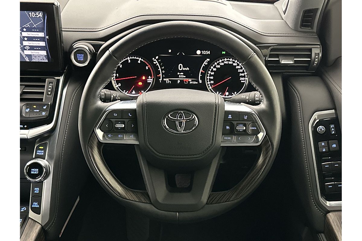 2024 Toyota Landcruiser Sahara FJA300R