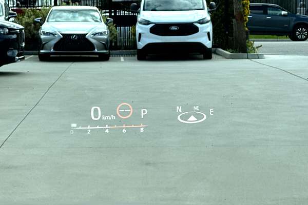 2024 Toyota Landcruiser Sahara FJA300R