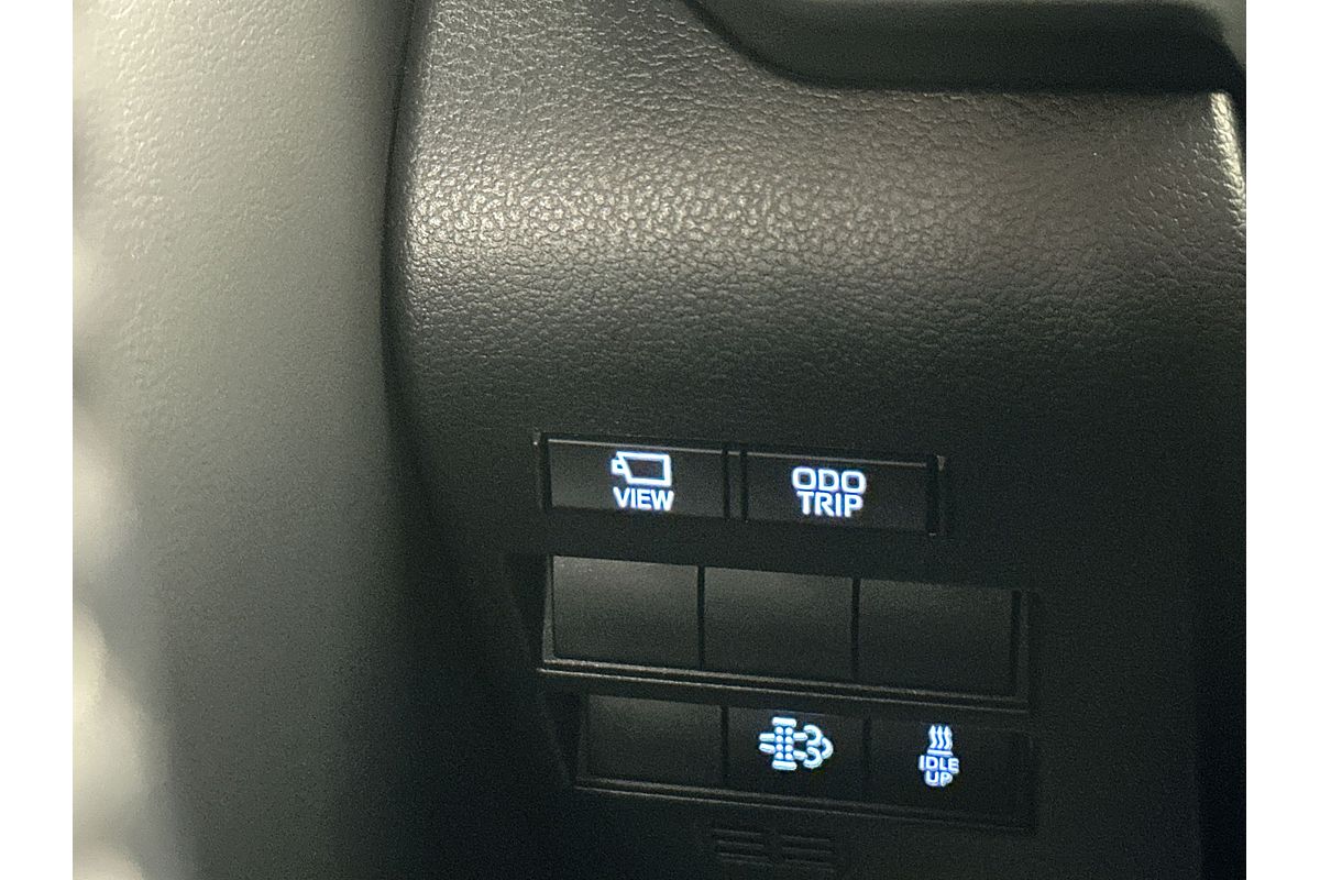 2024 Toyota Landcruiser Sahara FJA300R