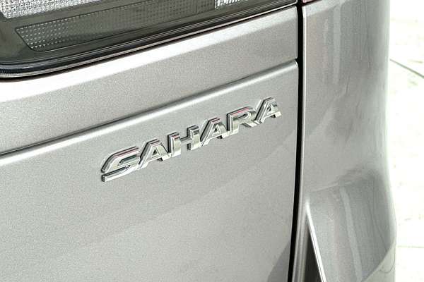 2024 Toyota Landcruiser Sahara FJA300R