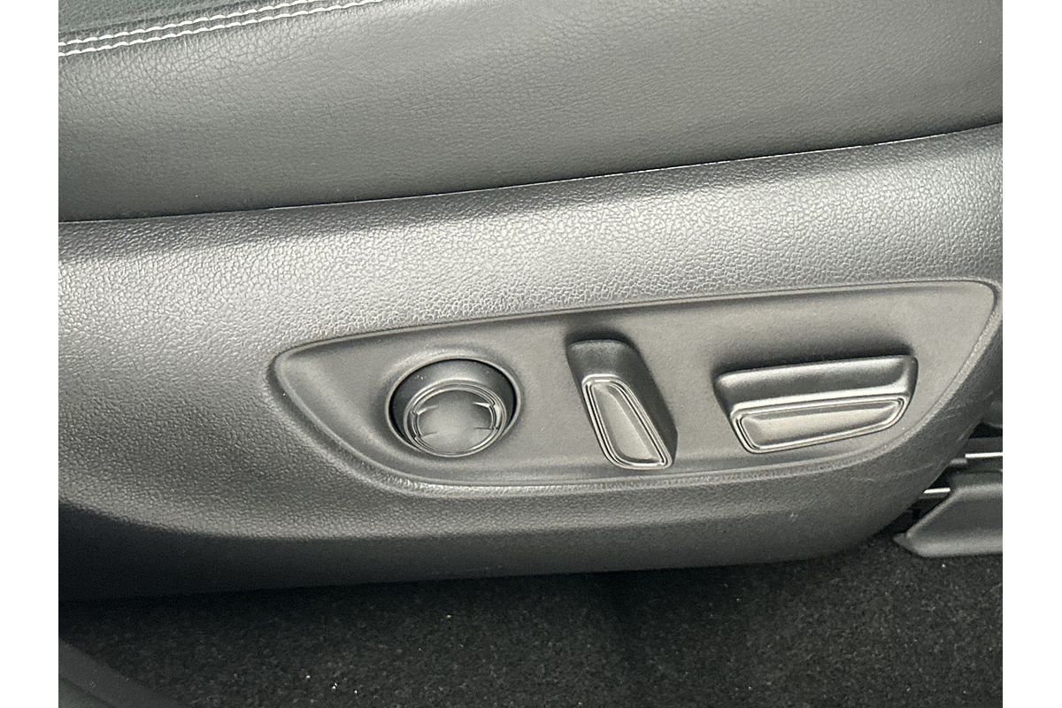 2024 Toyota RAV4 Cruiser AXAH54R