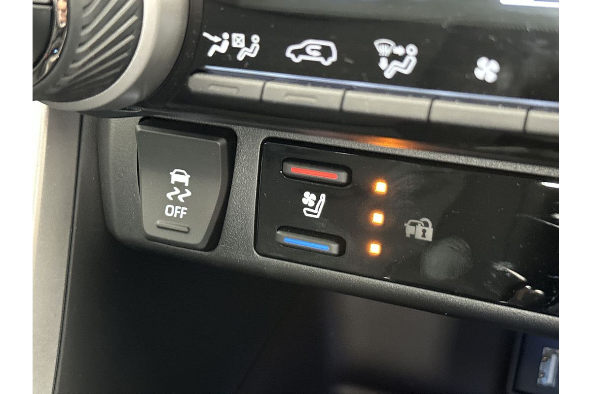 2024 Toyota RAV4 Cruiser AXAH54R