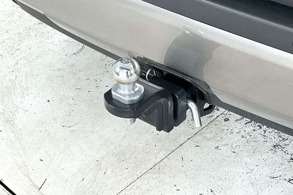 2024 Toyota RAV4 Cruiser AXAH54R