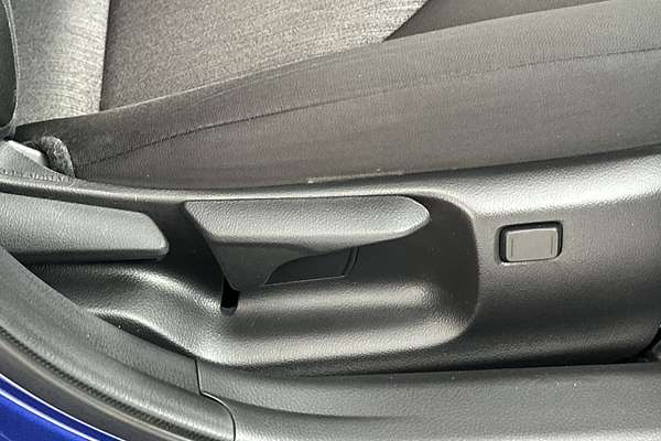 2022 Toyota Camry Ascent AXVH70R