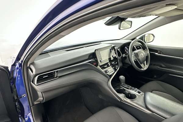 2022 Toyota Camry Ascent AXVH70R