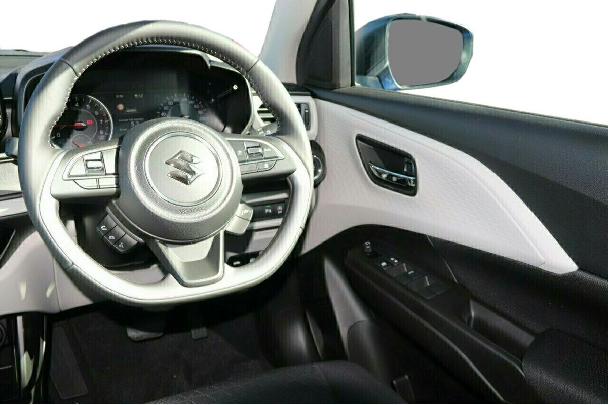 2024 Suzuki Swift Hybrid UZ