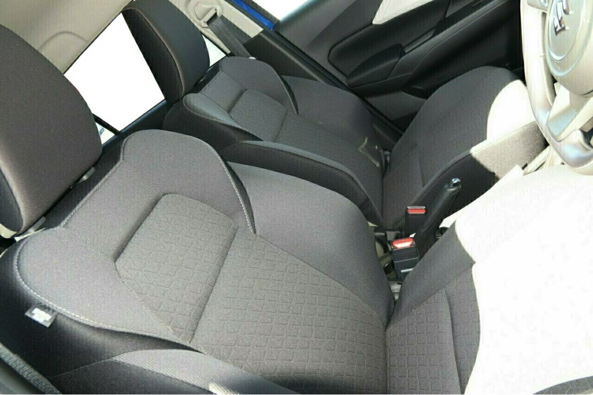 2024 Suzuki Swift Hybrid UZ