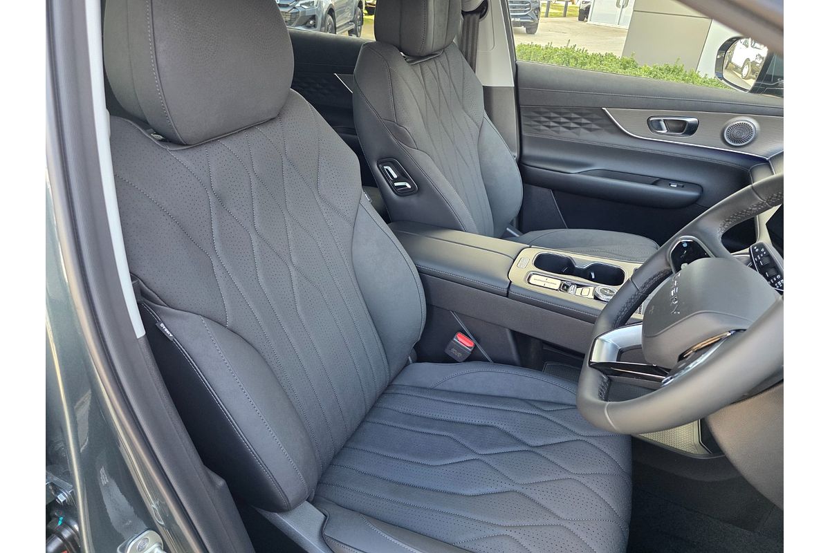 2025 Chery Tiggo 8 Super Hybrid Ultimate T31