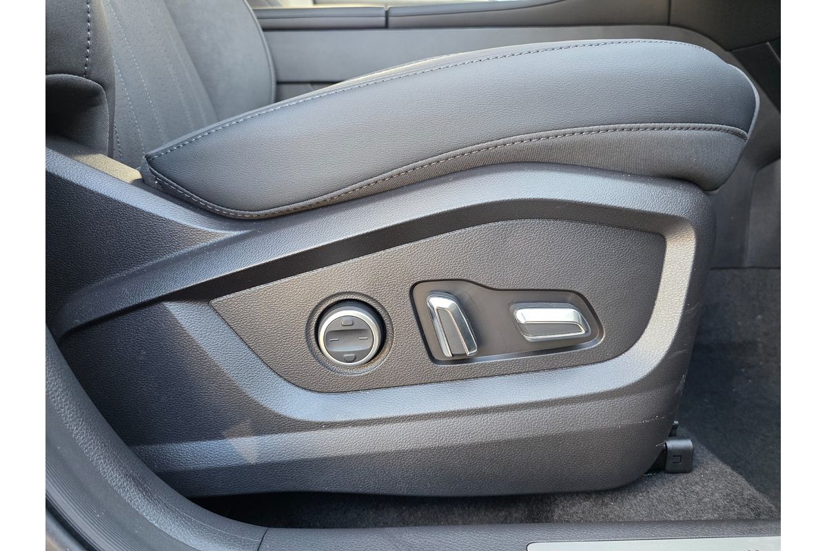 2025 Chery Tiggo 8 Super Hybrid Ultimate T31