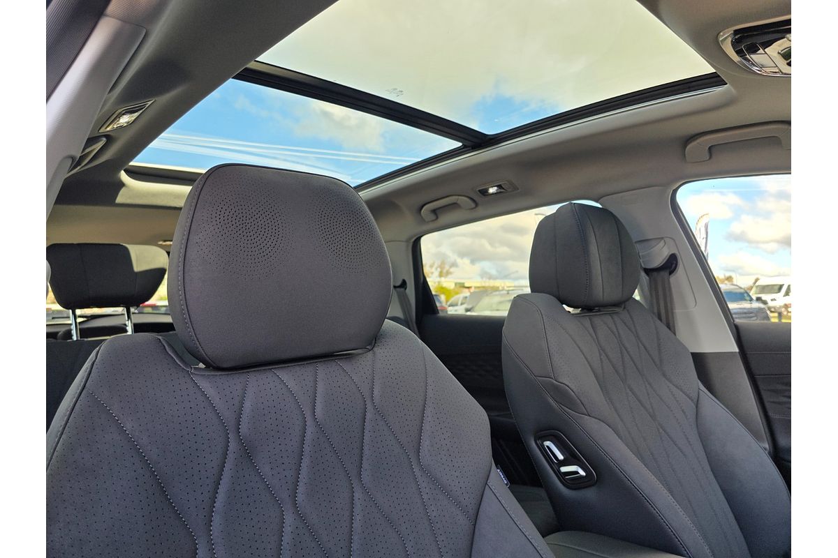 2025 Chery Tiggo 8 Super Hybrid Ultimate T31