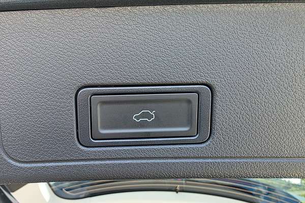 2025 Chery Tiggo 8 Super Hybrid Ultimate T31