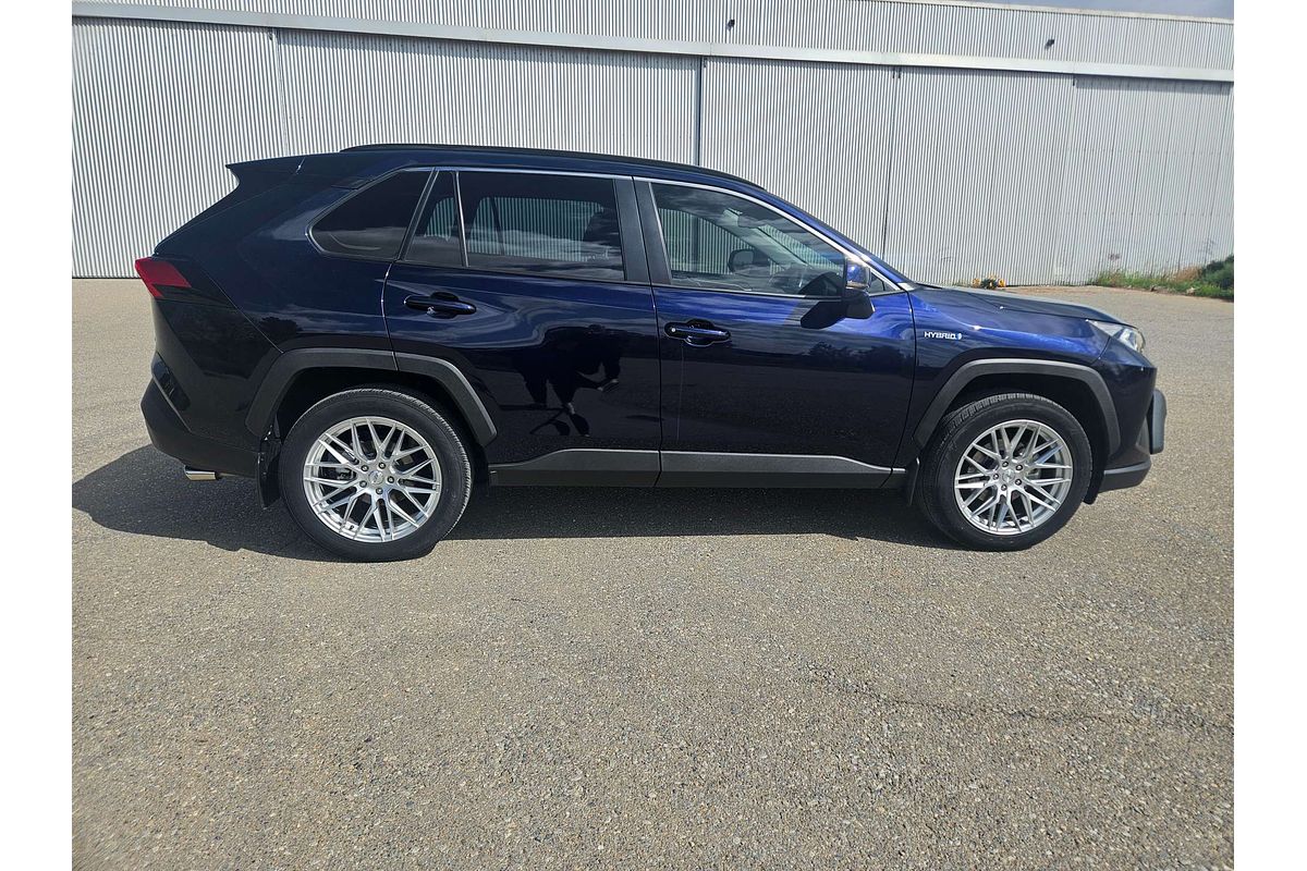 2021 Toyota RAV4 GXL AXAH54R