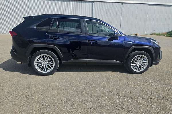 2021 Toyota RAV4 GXL AXAH54R