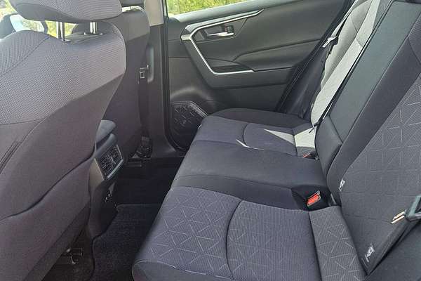 2021 Toyota RAV4 GXL AXAH54R