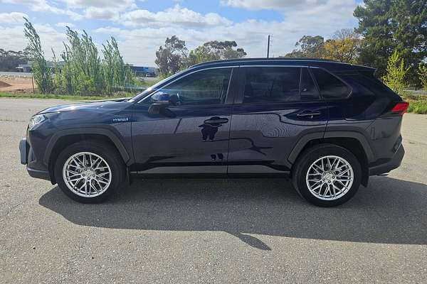 2021 Toyota RAV4 GXL AXAH54R