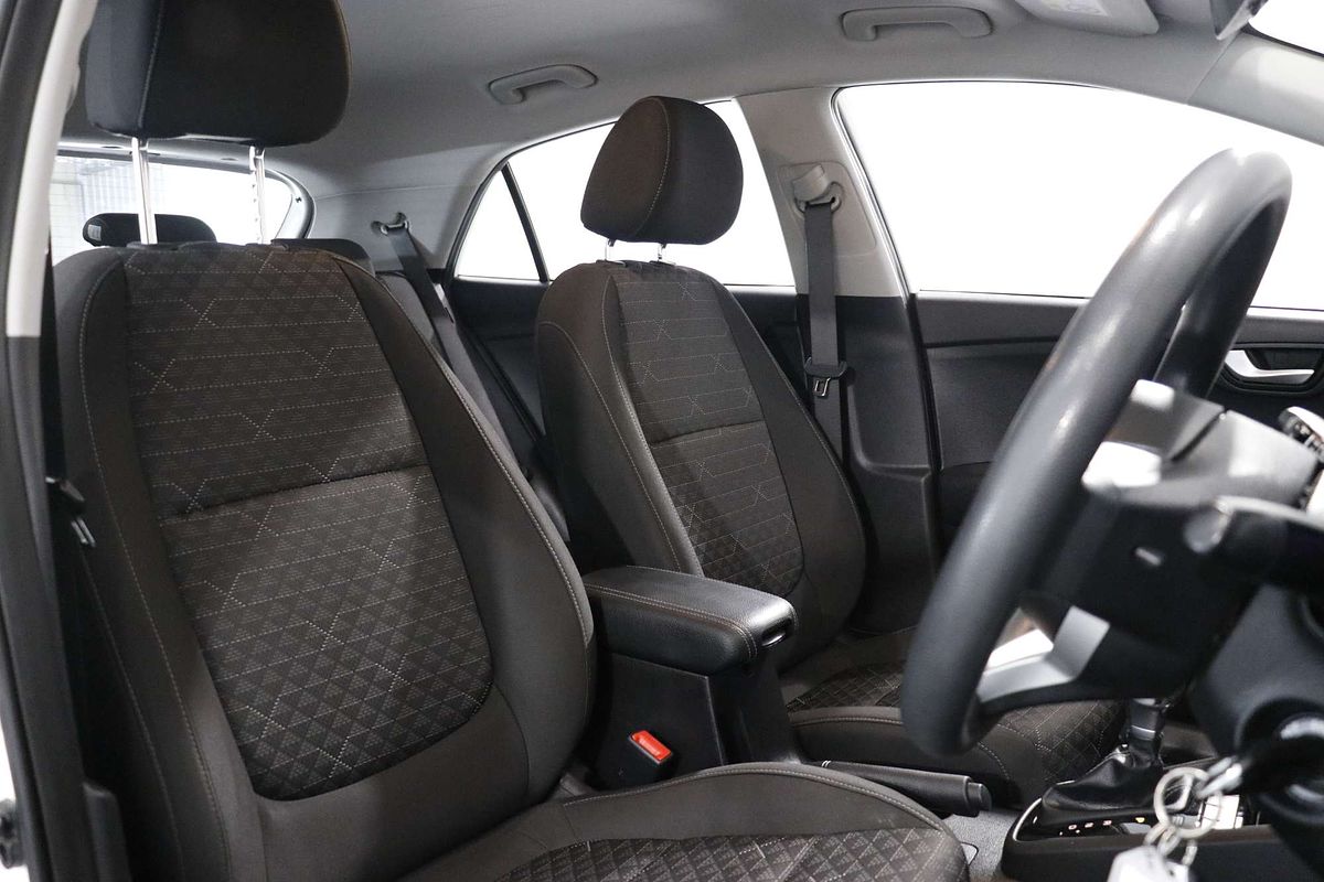 2019 Kia Rio S YB