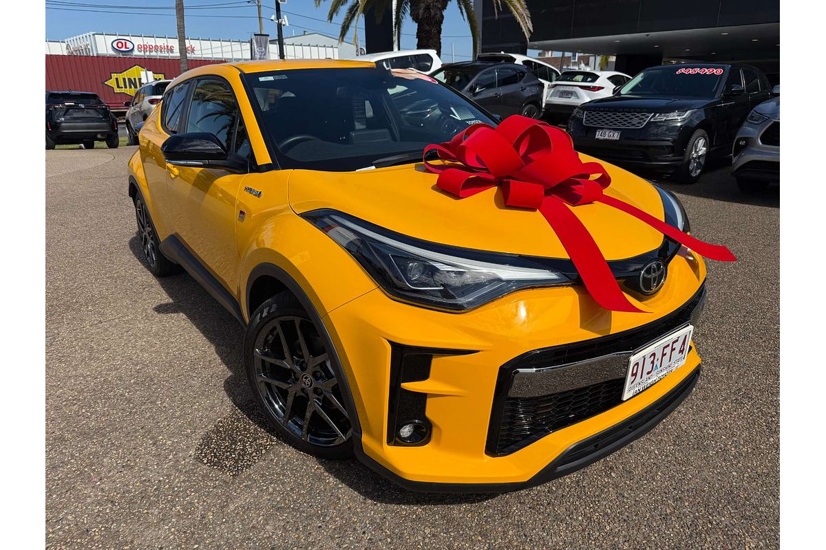 2022 Toyota C-HR GR Sport ZYX10R