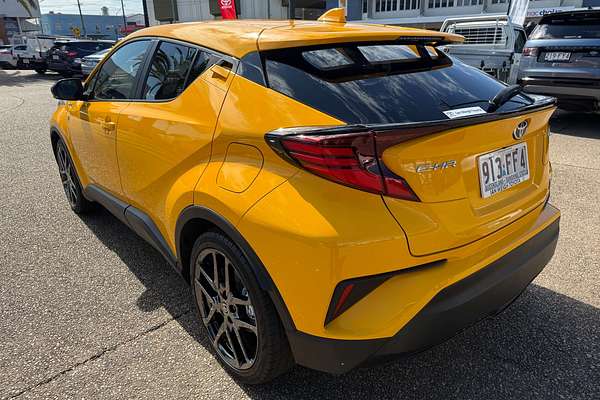 2022 Toyota C-HR GR Sport ZYX10R