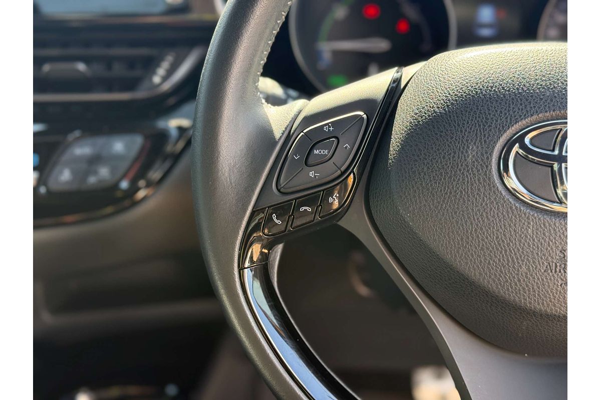 2022 Toyota C-HR GR Sport ZYX10R
