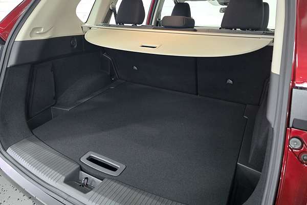 2025 Nissan X-TRAIL ST T33