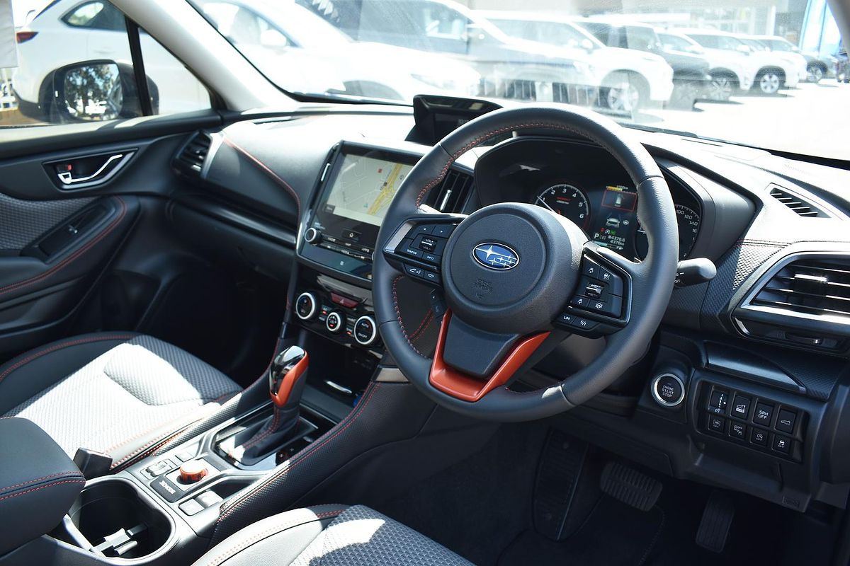 2024 Subaru Forester 2.5i Sport S5